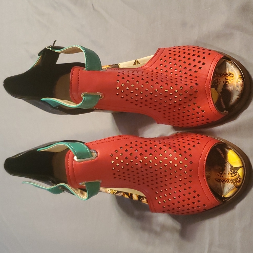 Women's sandal heels